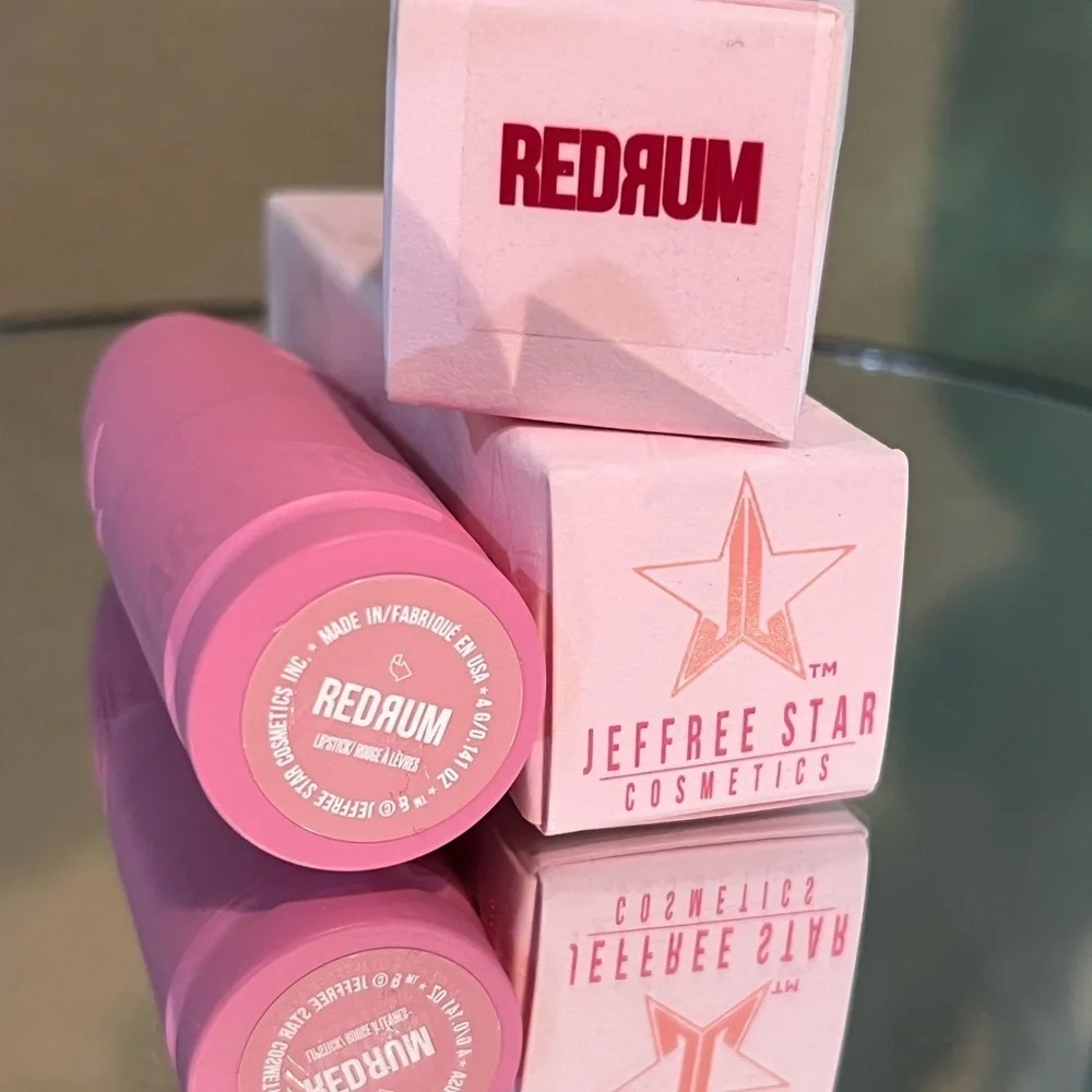 Jeffree Star Velvet Trap lipstick in color Redrum. New!